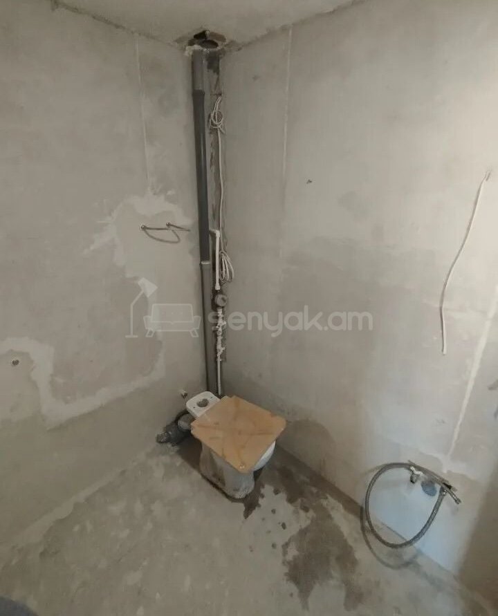 1 Սենյականոց Բնակարան, 29քմ, 4/4 հարկ, Զրոյական Վիճակում