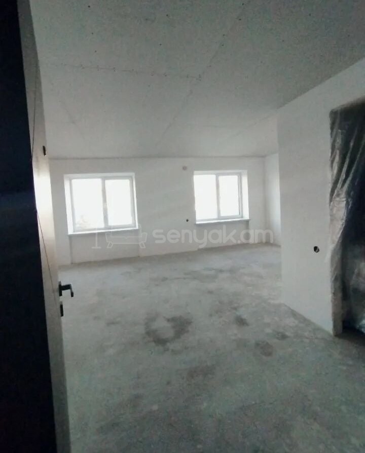 1 Սենյականոց Բնակարան, 29քմ, 4/4 հարկ, Զրոյական Վիճակում