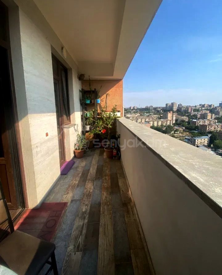 4 Սենյականոց Բնակարան Նորակառույցում, 150քմ, 15/15 հարկ, Դիզայներական Վերանորոգված