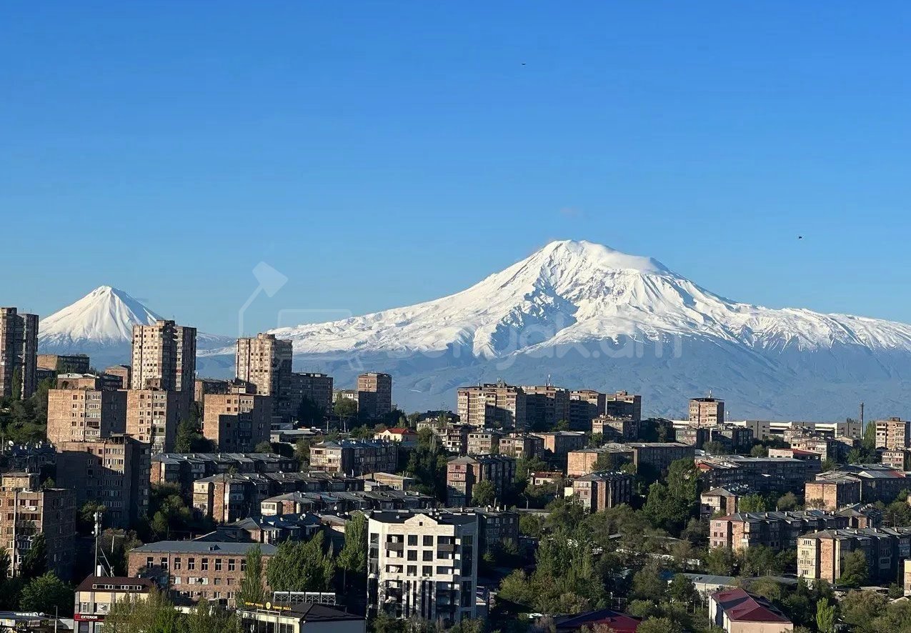 4 Սենյականոց Բնակարան Նորակառույցում, 150քմ, 15/15 հարկ, Դիզայներական Վերանորոգված