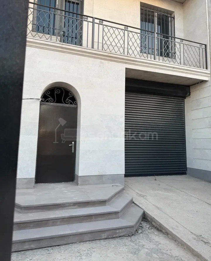 4 Սենյականոց Սեփական Տուն, 242քմ