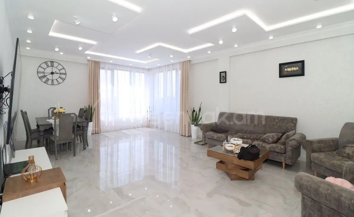 7 Սենյականոց Սեփական Տուն, 235քմ, Կապիտալ Վերանորոգված, Ավտոտնակով