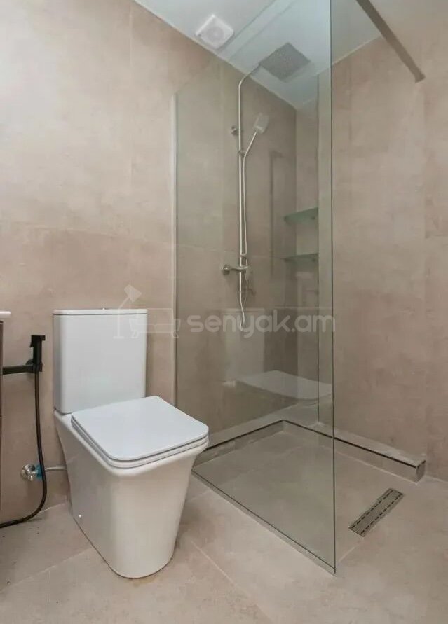 2 Սենյականոց Բնակարան Նորակառույցում, 67քմ, 10/12 հարկ, Կապիտալ Վերանորոգված