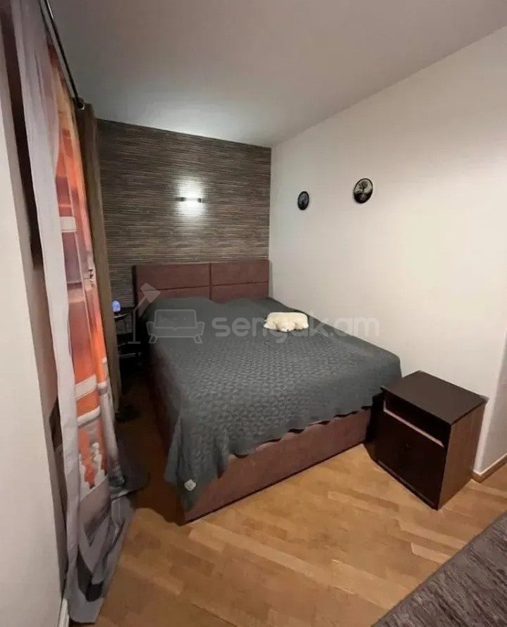 2 Սենյականոց Բնակարան Քարե Շենքում, 47քմ, 2/5 հարկ, Կապիտալ Վերանորոգված