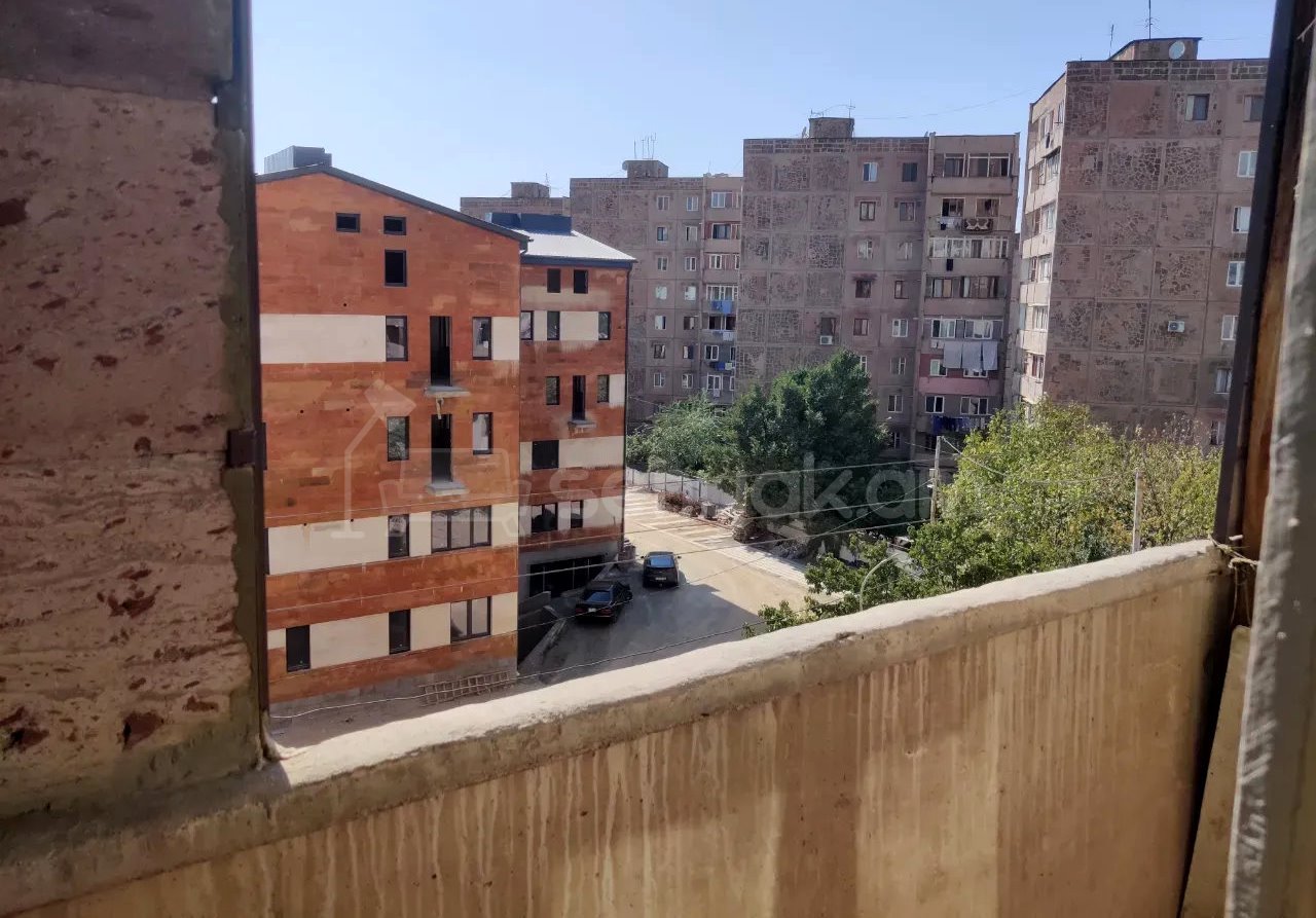 3 Սենյականոց Բնակարան, 75քմ, 4/9 հարկ, Նորմալ Վիճակում