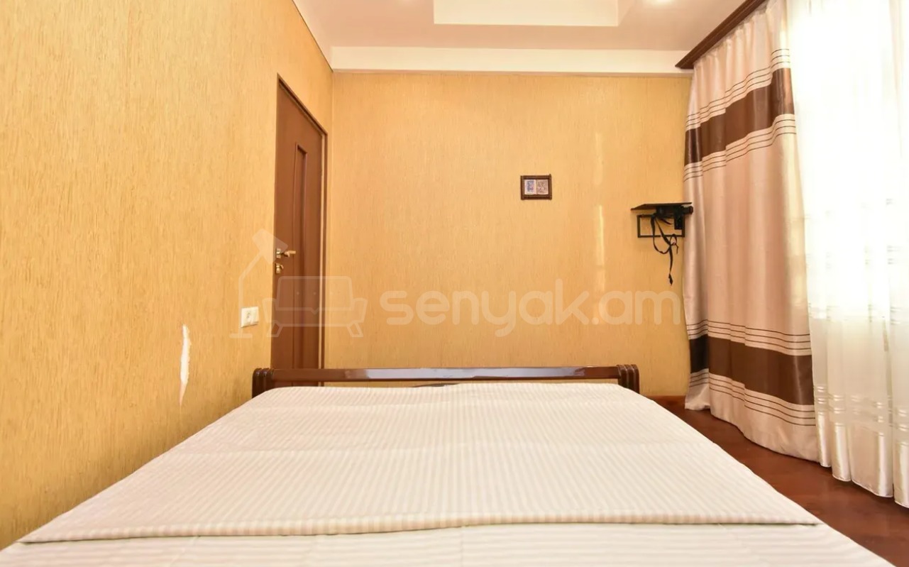 3 Սենյականոց Բնակարան Նորակառույցում, 120քմ, 11/13 հարկ, Կապիտալ Վերանորոգված, Կահավորված, Արևկող