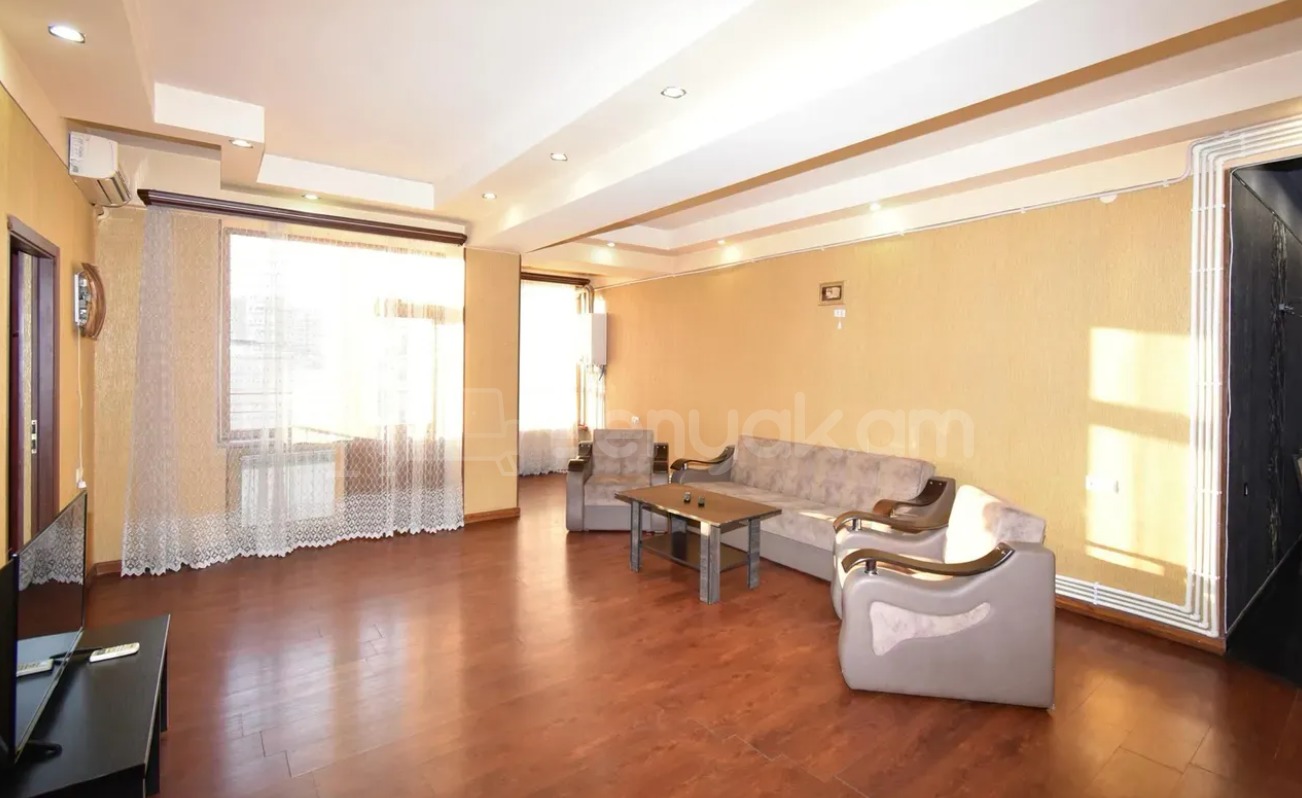 3 Սենյականոց Բնակարան Նորակառույցում, 120քմ, 11/13 հարկ, Կապիտալ Վերանորոգված, Կահավորված, Արևկող