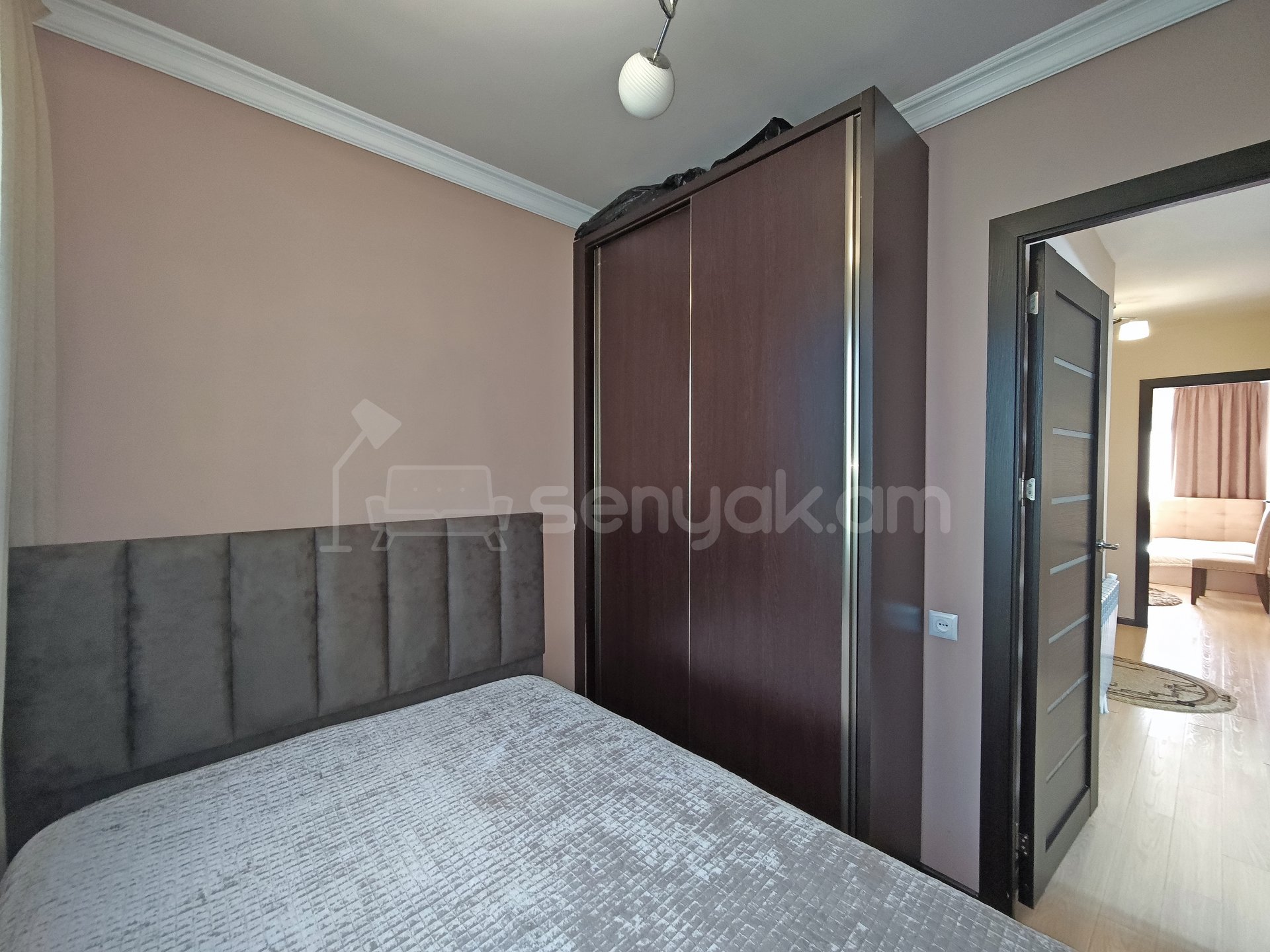 2 Սենյականոց Բնակարան, 50քմ, 5/5 հարկ, Կապիտալ Վերանորոգված