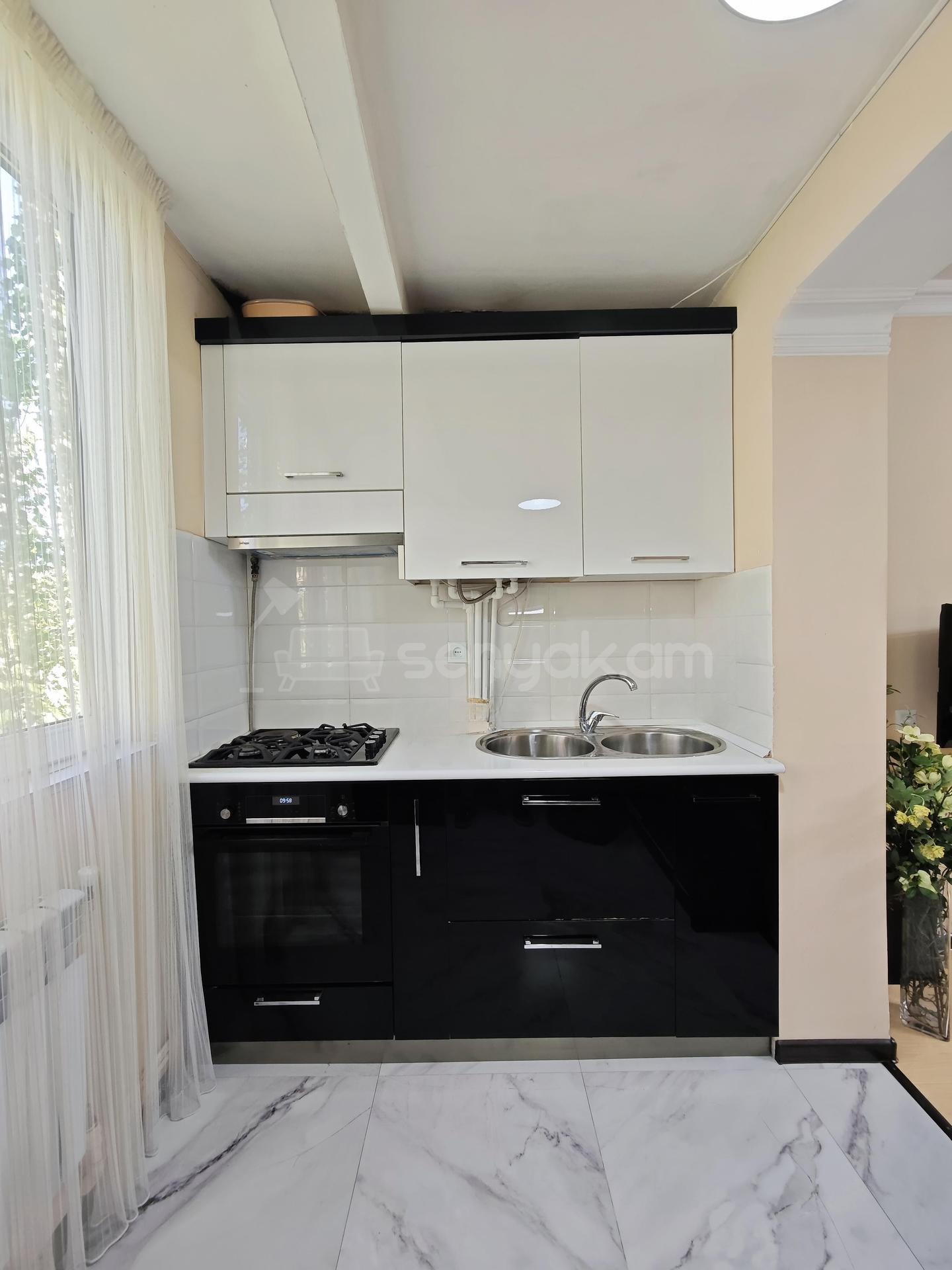 2 Սենյականոց Բնակարան, 50քմ, 5/5 հարկ, Կապիտալ Վերանորոգված