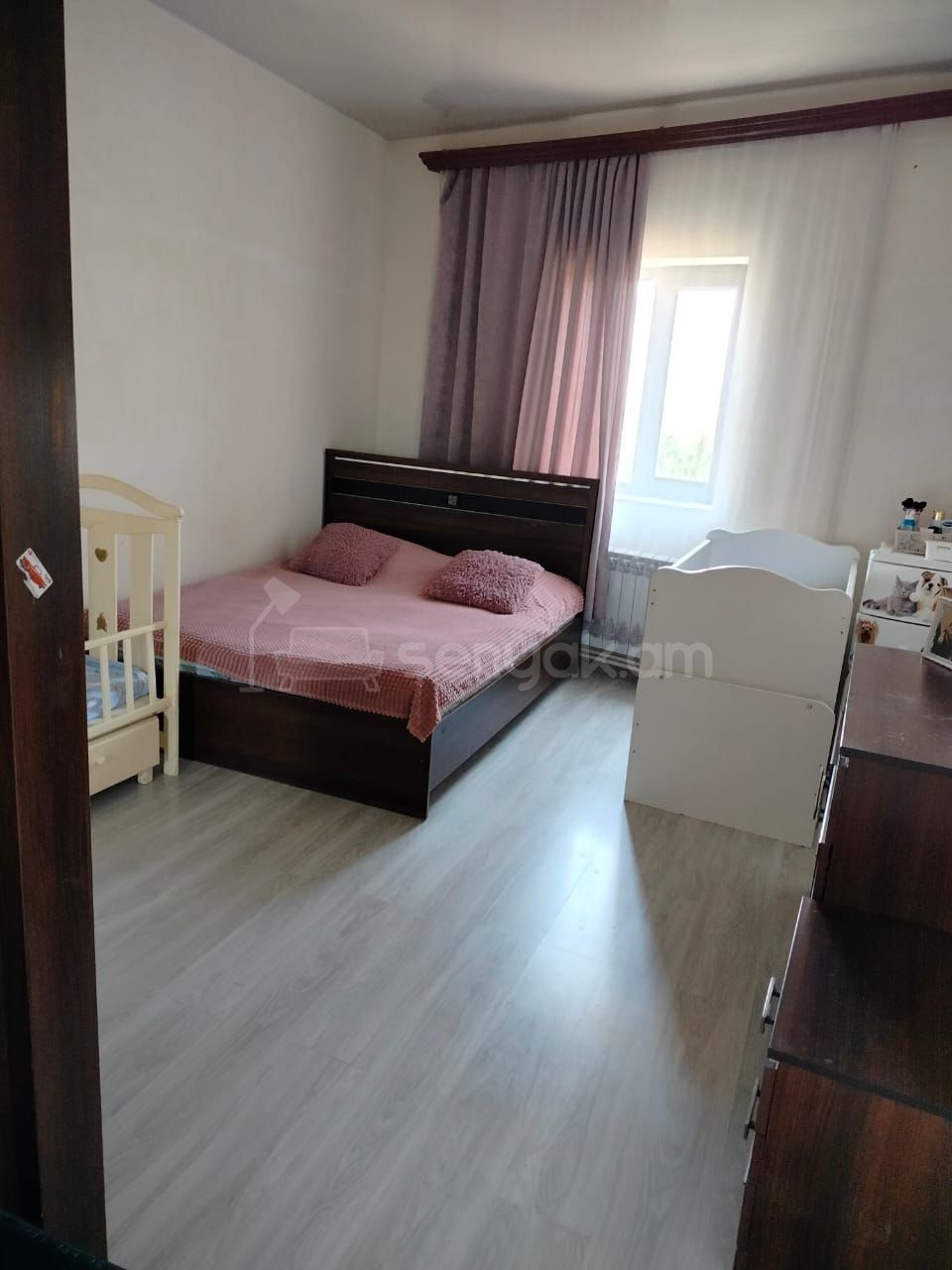 8 Սենյականոց Սեփական Տուն, 260քմ, Կապիտալ Վերանորոգված, Կահավորված, Ավտոտնակով