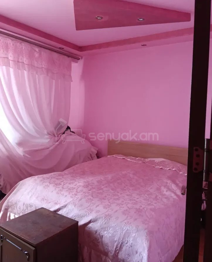 4 Սենյականոց Բնակարան, 90քմ, 7/9 հարկ, Նորմալ Վիճակում