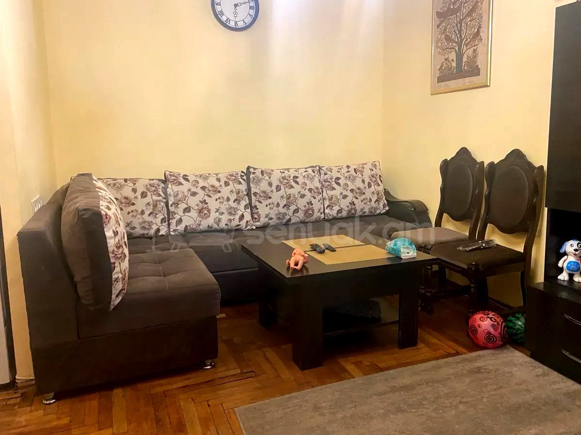 2 Սենյականոց Բնակարան, 32քմ, 4/4 հարկ, Կապիտալ Վերանորոգված