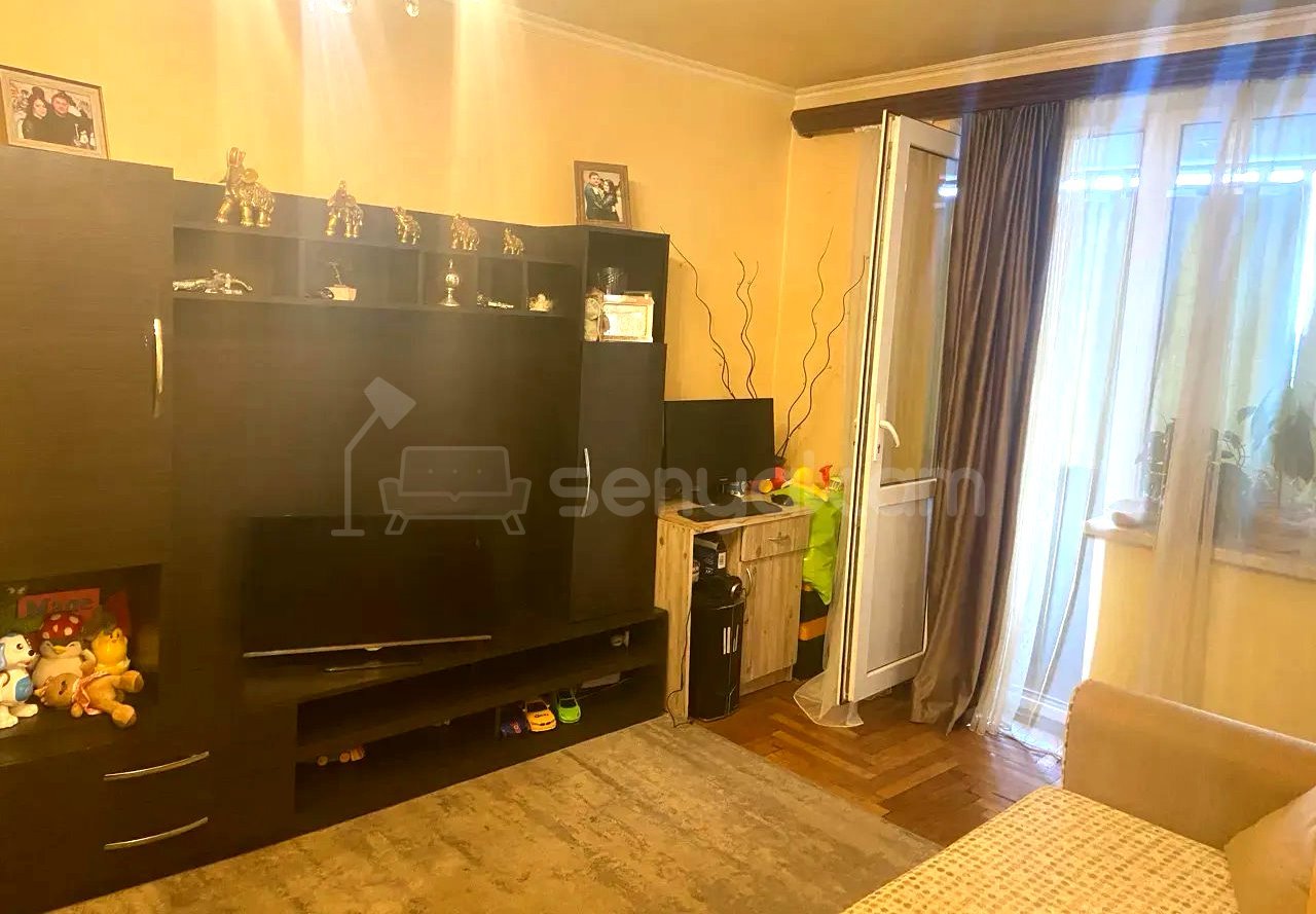 2 Սենյականոց Բնակարան, 32քմ, 4/4 հարկ, Կապիտալ Վերանորոգված