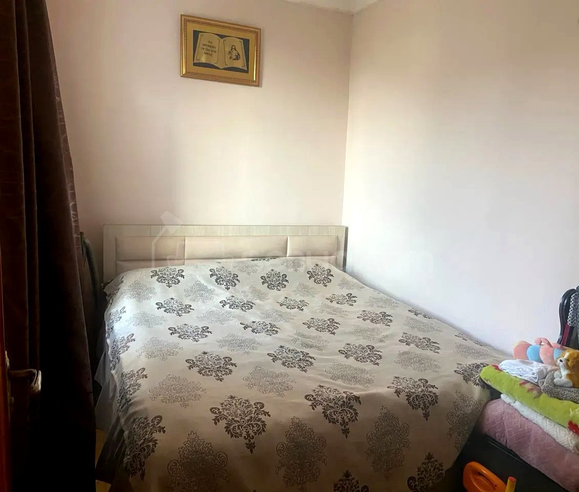 2 Սենյականոց Բնակարան, 32քմ, 4/4 հարկ, Կապիտալ Վերանորոգված