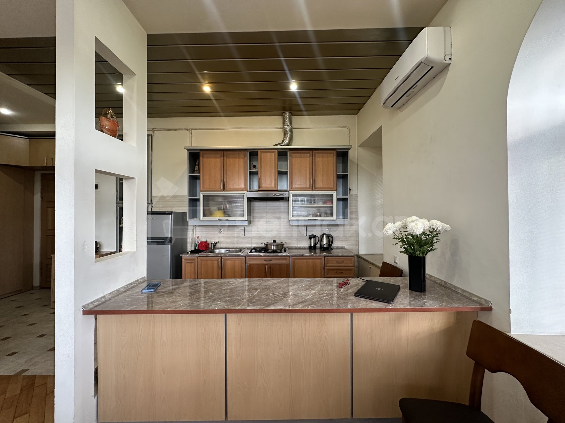 2 Սենյականոց Բնակարան Քարե Շենքում, 52քմ, 1/5 հարկ, Կապիտալ Վերանորոգված, Կահավորված, Արևկող