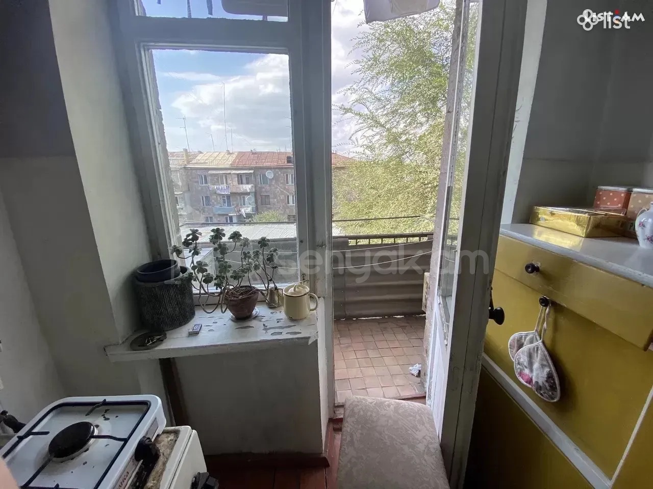 2 Սենյականոց Բնակարան Քարե Շենքում, 57քմ, 2/5 հարկ, Նորմալ Վիճակում