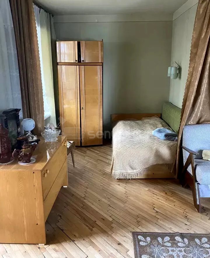 2 Սենյականոց Բնակարան Քարե Շենքում, 57քմ, 2/5 հարկ, Նորմալ Վիճակում