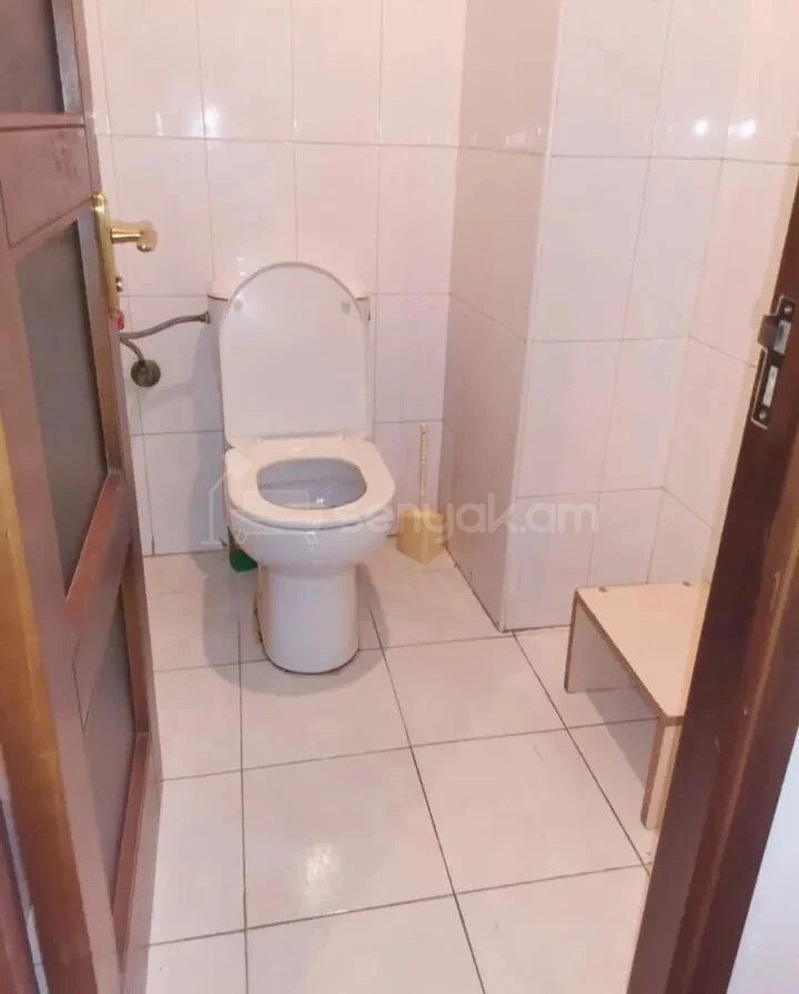 2 Սենյականոց Բնակարան, 48քմ, 1/9 հարկ, Նորմալ Վիճակում