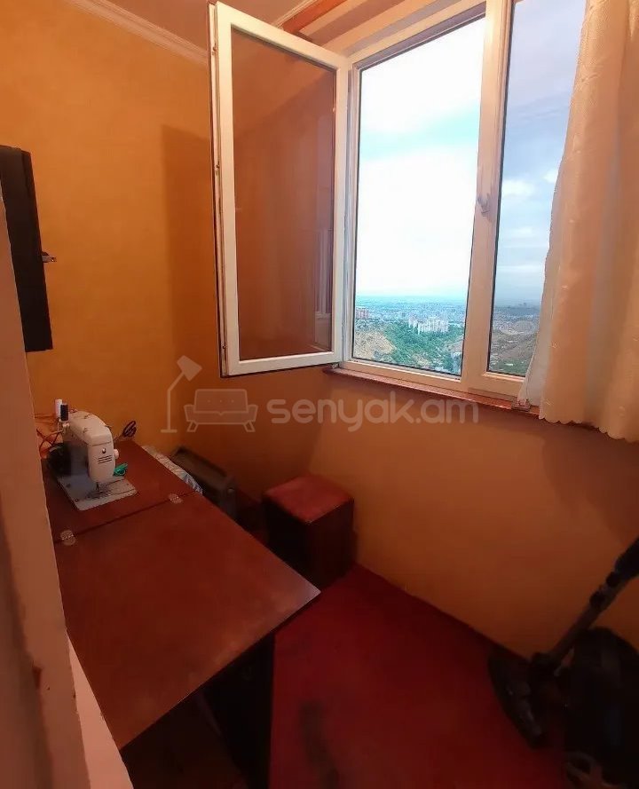 3 Սենյականոց Բնակարան, 85քմ, 11/12 հարկ, Կոսմետիկ Վերանորոգված