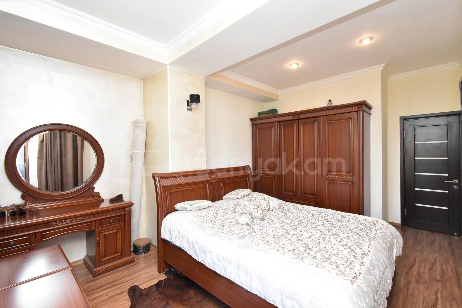 3 Սենյականոց Բնակարան Նորակառույցում, 100քմ, 7/16 հարկ, Կապիտալ Վերանորոգված