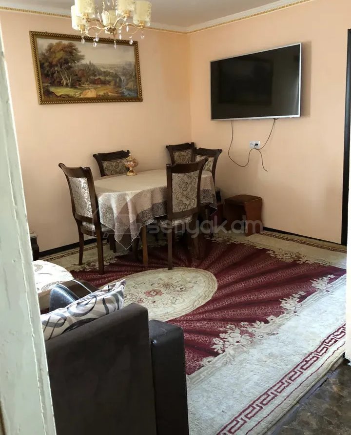 2 Սենյականոց Բնակարան Քարե Շենքում, 39քմ, 5/5 հարկ, Կոսմետիկ Վերանորոգված