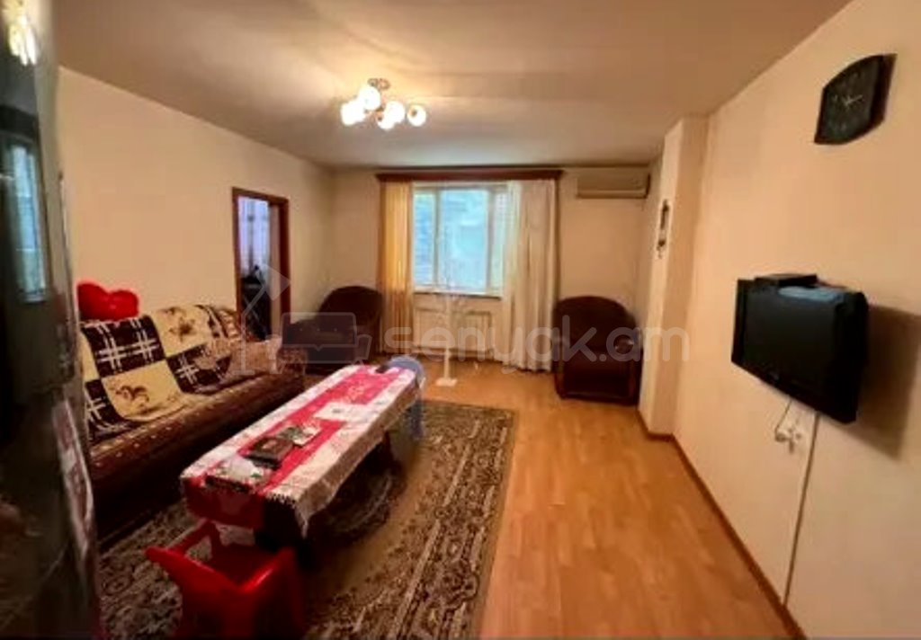 3 Սենյականոց Բնակարան, 64քմ, 2/12 հարկ, Կապիտալ Վերանորոգված