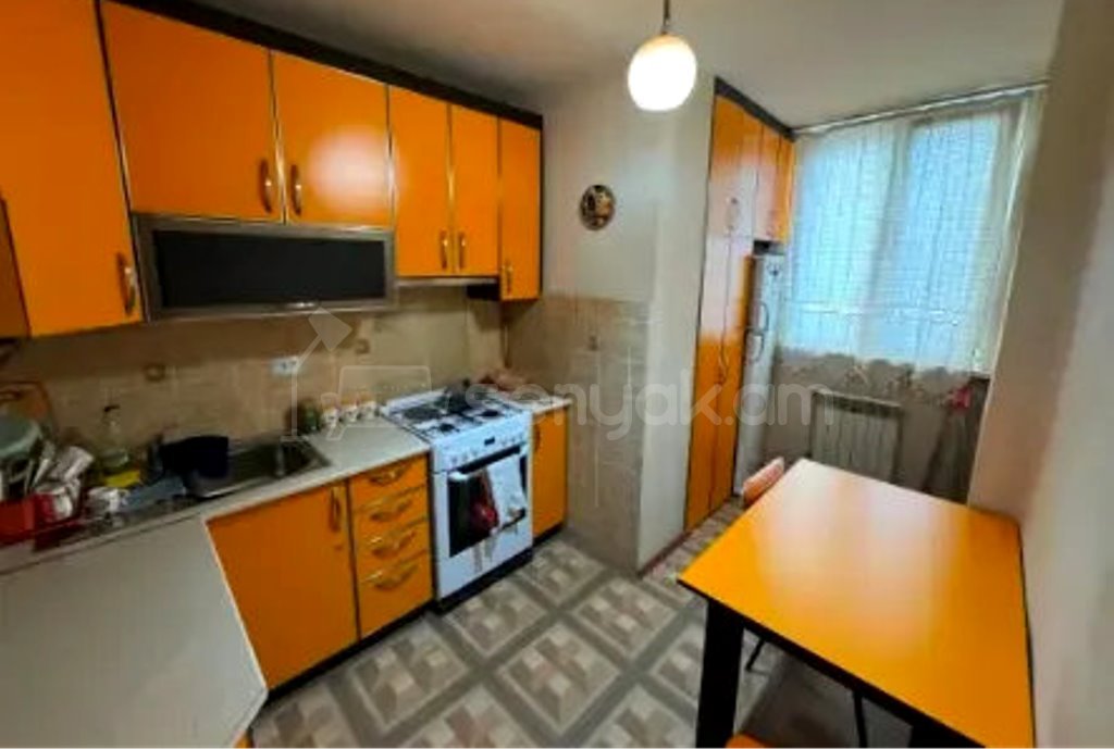 3 Սենյականոց Բնակարան, 64քմ, 2/12 հարկ, Կապիտալ Վերանորոգված