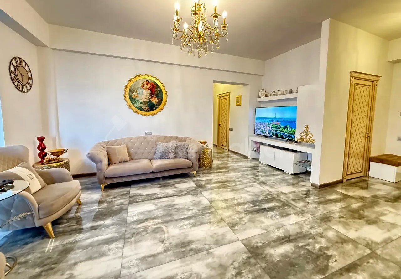 4 Սենյականոց Բնակարան Նորակառույցում, 142քմ, 12/16 հարկ, Դիզայներական Վերանորոգված