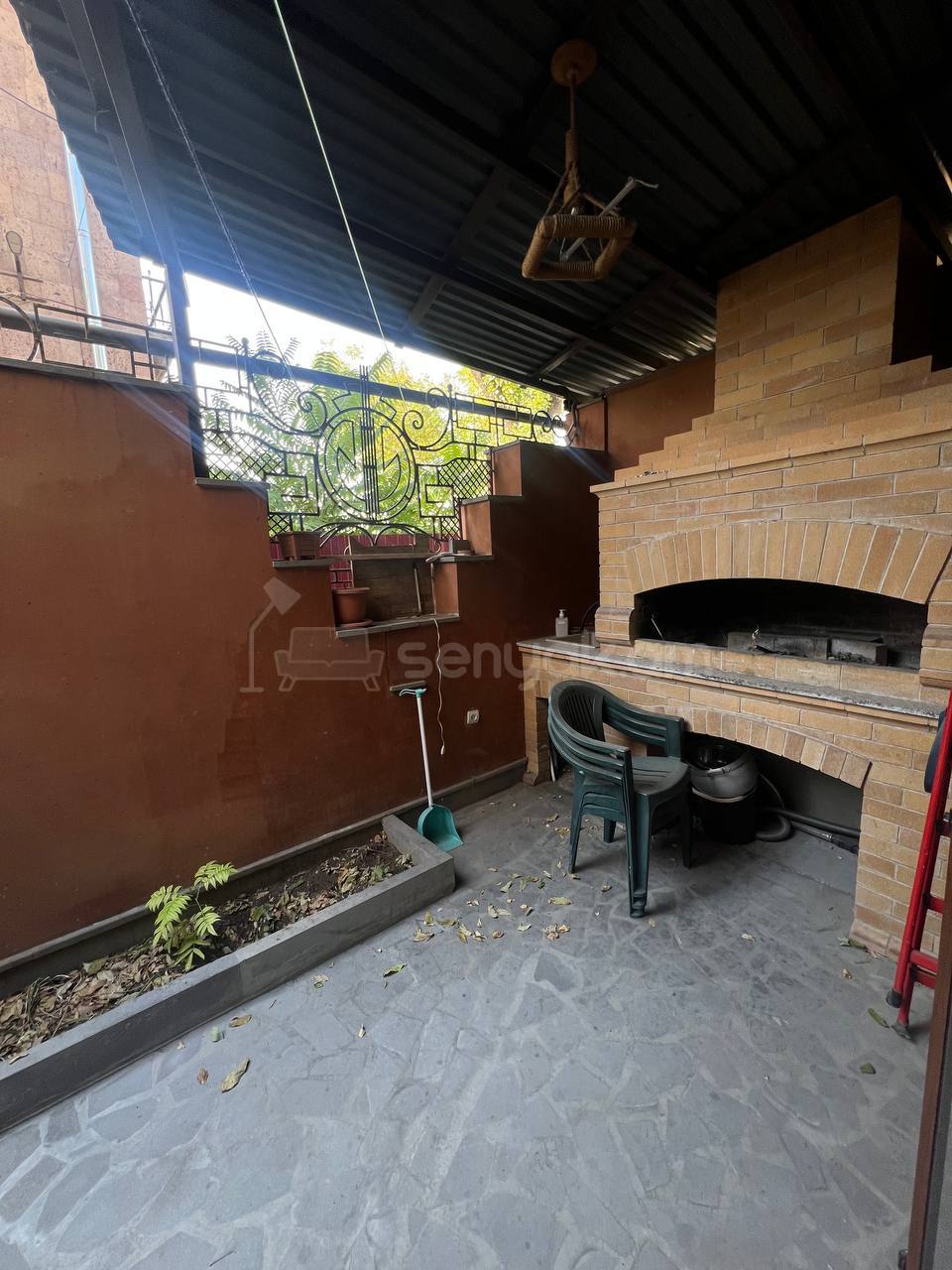 5 Սենյականոց Բնակարան, 150քմ, 1/5 հարկ, Դիզայներական Վերանորոգված