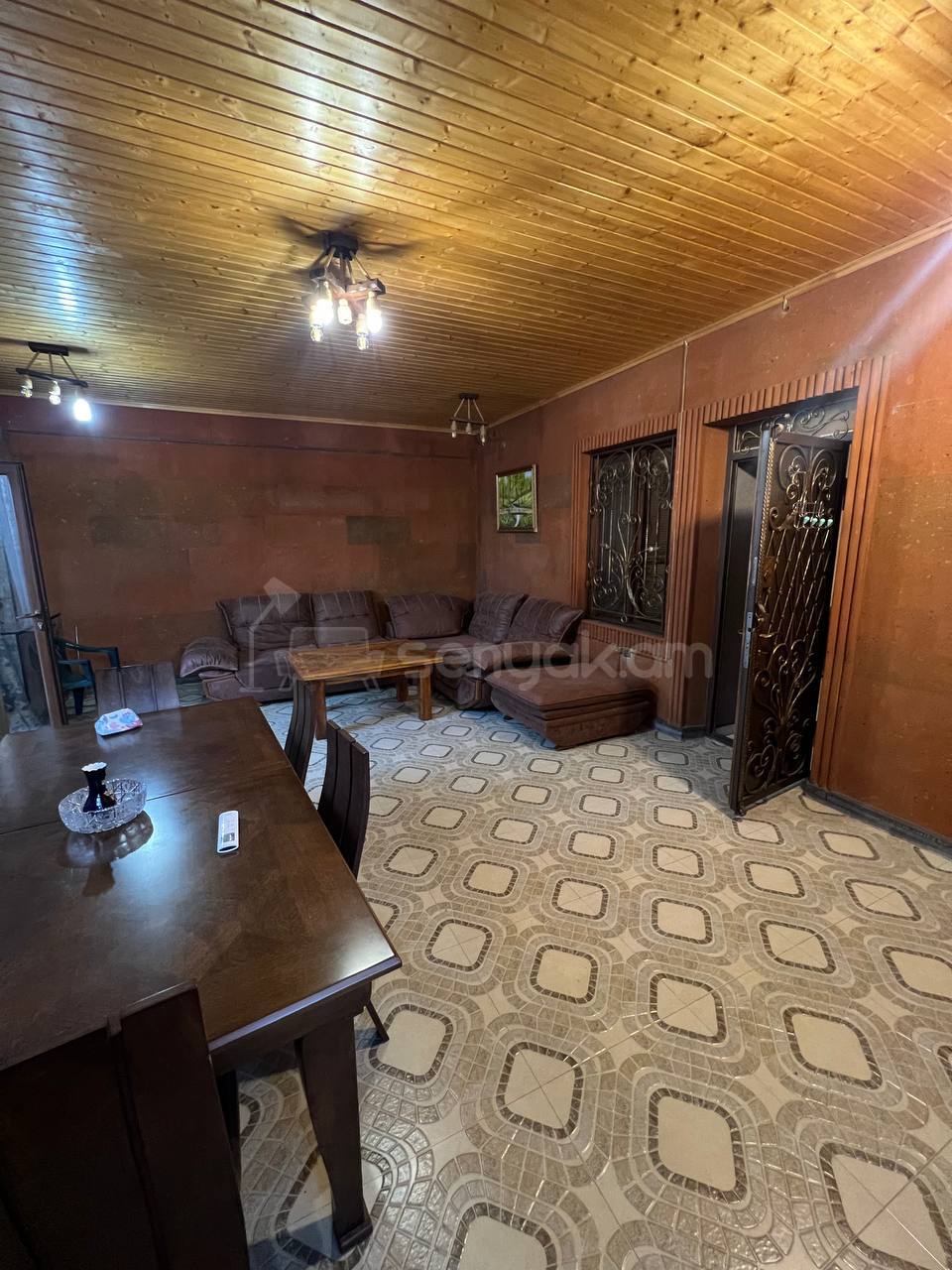 5 Սենյականոց Բնակարան, 150քմ, 1/5 հարկ, Դիզայներական Վերանորոգված