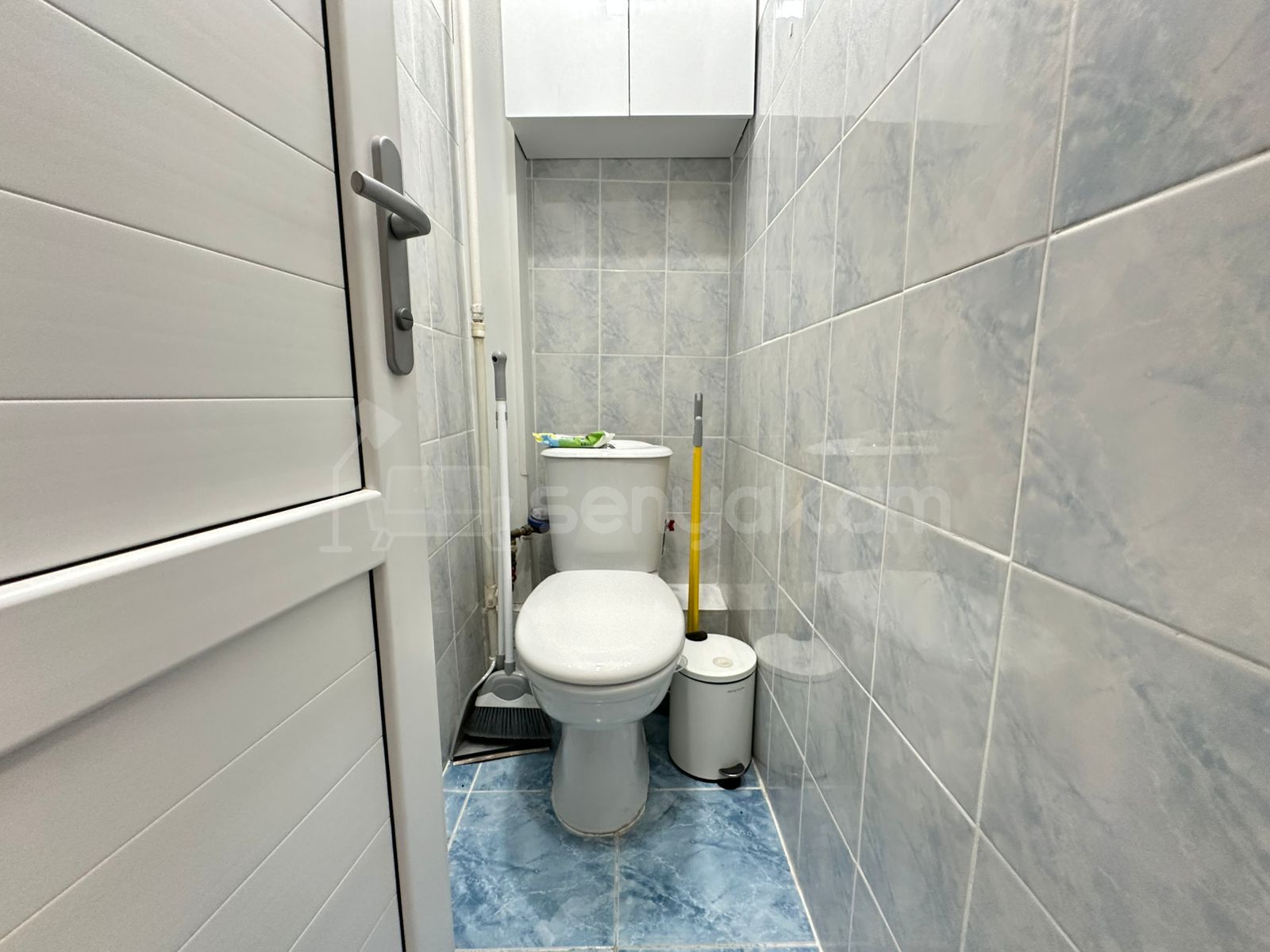 1 Սենյականոց Բնակարան Քարե Շենքում, 50քմ, 3/5 հարկ, Դիզայներական Վերանորոգված