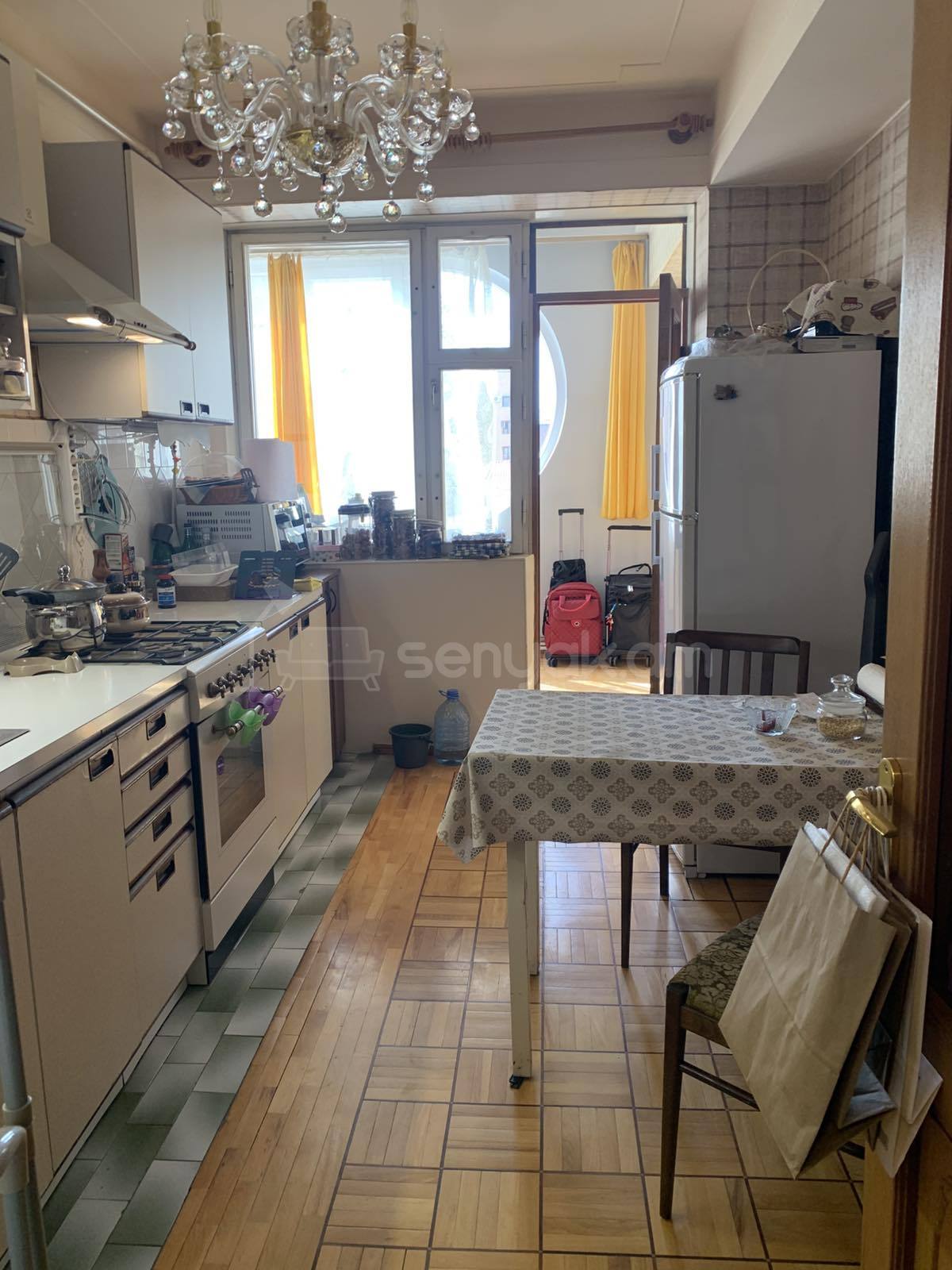 3 Սենյականոց Բնակարան, 100քմ, 4/16 հարկ, Կապիտալ Վերանորոգված