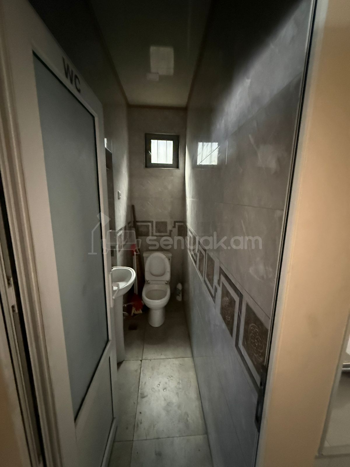 Առևտրի Տարածք, 54քմ, Կապիտալ Վերանորոգված