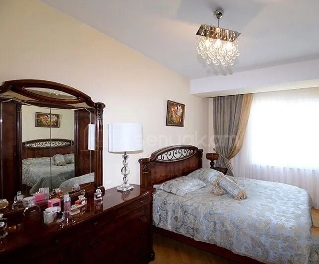 3 Սենյականոց Բնակարան, 100քմ, 6/14 հարկ, Կապիտալ Վերանորոգված