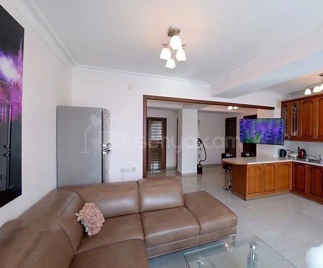 3 Սենյականոց Բնակարան, 100քմ, 6/14 հարկ, Կապիտալ Վերանորոգված