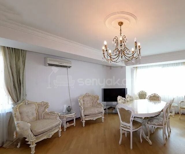 3 Սենյականոց Բնակարան, 100քմ, 6/14 հարկ, Կապիտալ Վերանորոգված