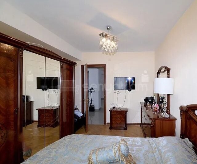 3 Սենյականոց Բնակարան, 100քմ, 6/14 հարկ, Կապիտալ Վերանորոգված