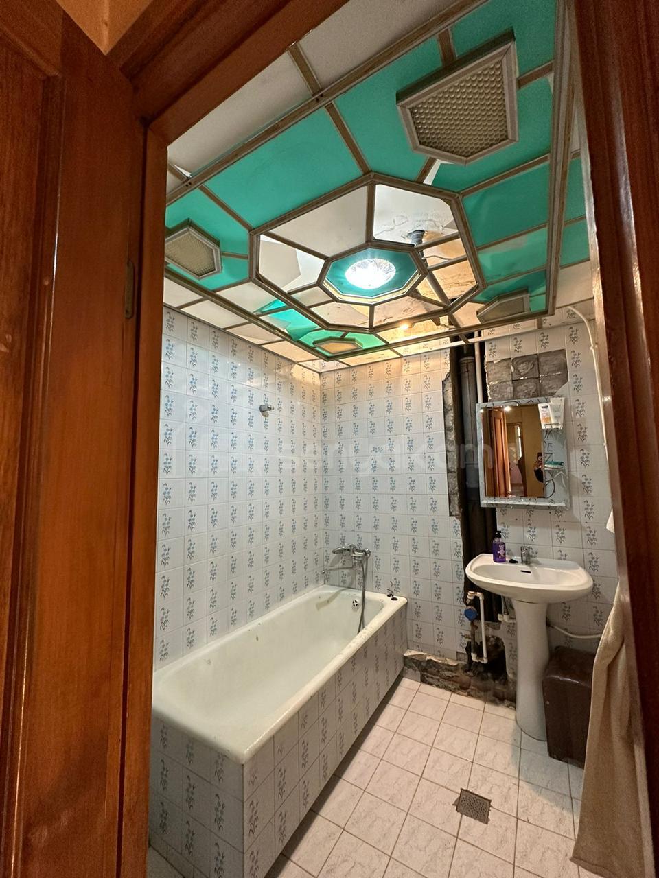 3 Սենյականոց Բնակարան, 92քմ, 3/11 հարկ, Պետական Վիճակում