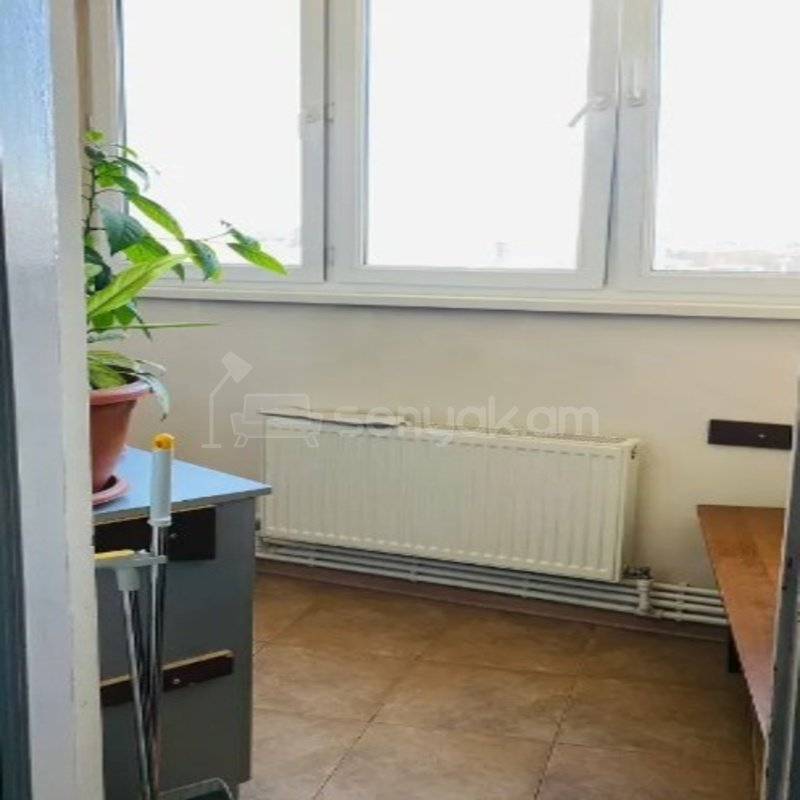 3 Սենյականոց Բնակարան, 80քմ, 7/16 հարկ, Կապիտալ Վերանորոգված, Կահավորված, Արևկող