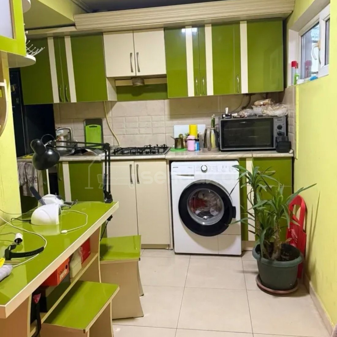 1 Սենյականոց Բնակարան Քարե Շենքում, 46քմ, 1/5 հարկ, Կոսմետիկ Վերանորոգված