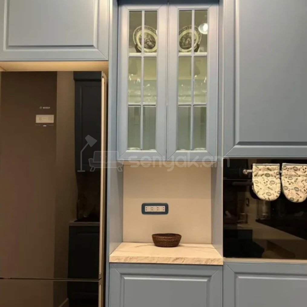 2 Սենյականոց Բնակարան Քարե Շենքում, 60քմ, 4/5 հարկ, Կապիտալ Վերանորոգված