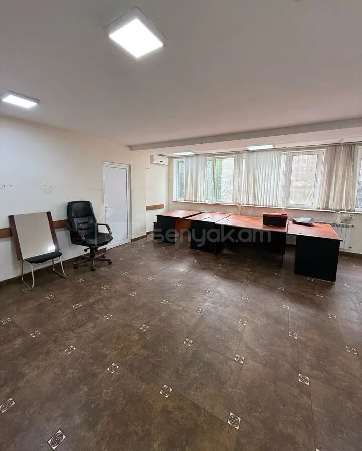 Օֆիսային Տարածք, 75քմ