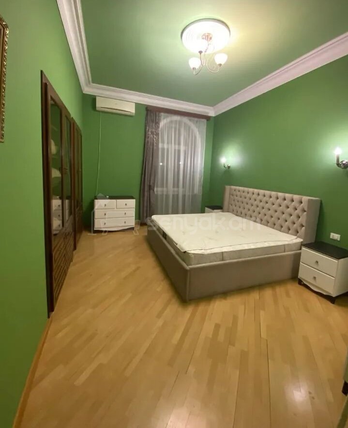 3 Սենյականոց Բնակարան, 95քմ, 4/4 հարկ, Կապիտալ Վերանորոգված, Կահավորված