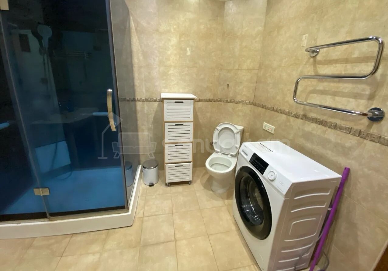 3 Սենյականոց Բնակարան, 95քմ, 4/4 հարկ, Կապիտալ Վերանորոգված, Կահավորված