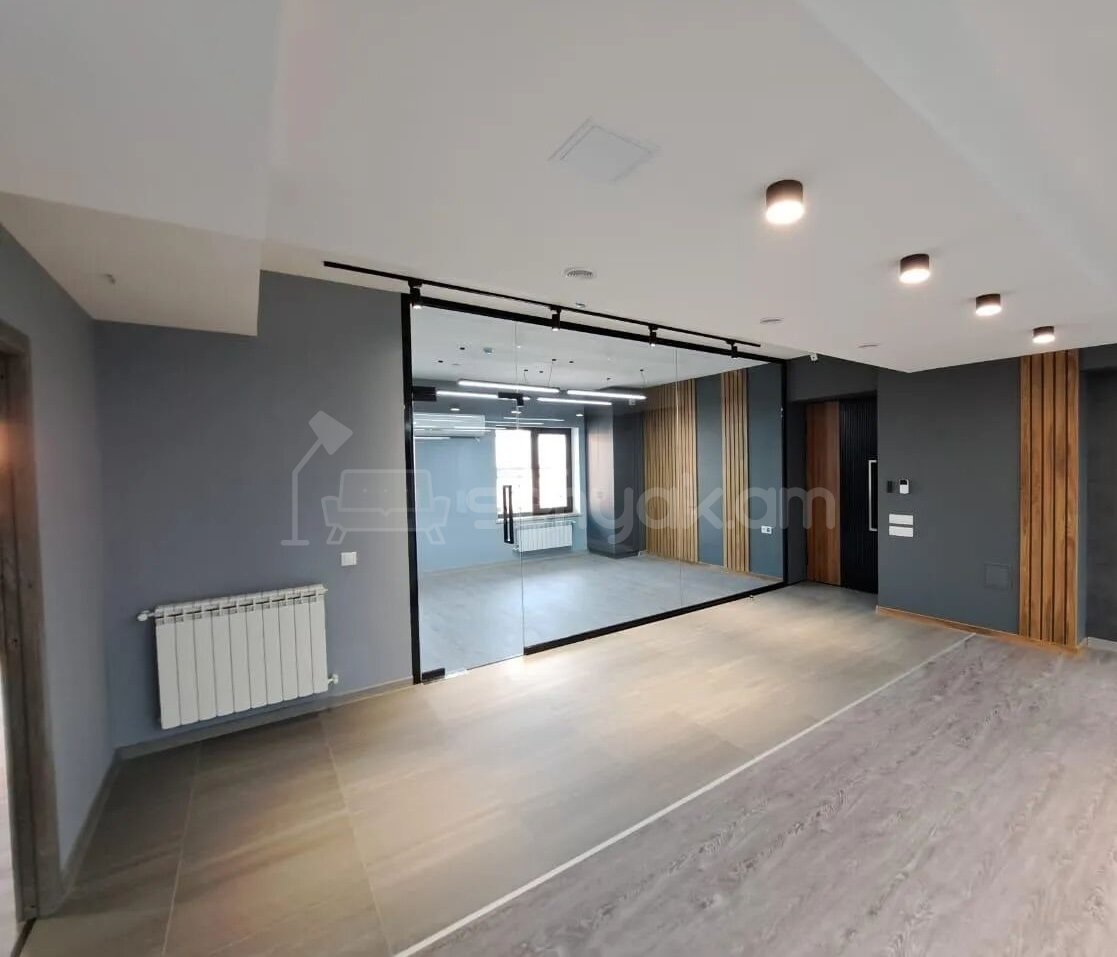 Կոմերցիոն Տարածք, 350քմ, Կապիտալ Վերանորոգված