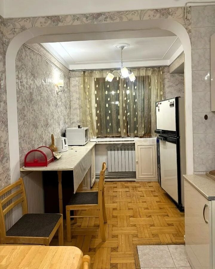 3 Սենյականոց Բնակարան, 110քմ, 14/16 հարկ, Կապիտալ Վերանորոգված, Կահավորված