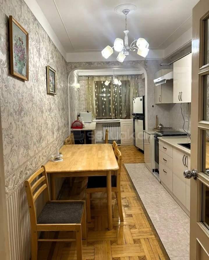 3 Սենյականոց Բնակարան, 110քմ, 14/16 հարկ, Կապիտալ Վերանորոգված, Կահավորված