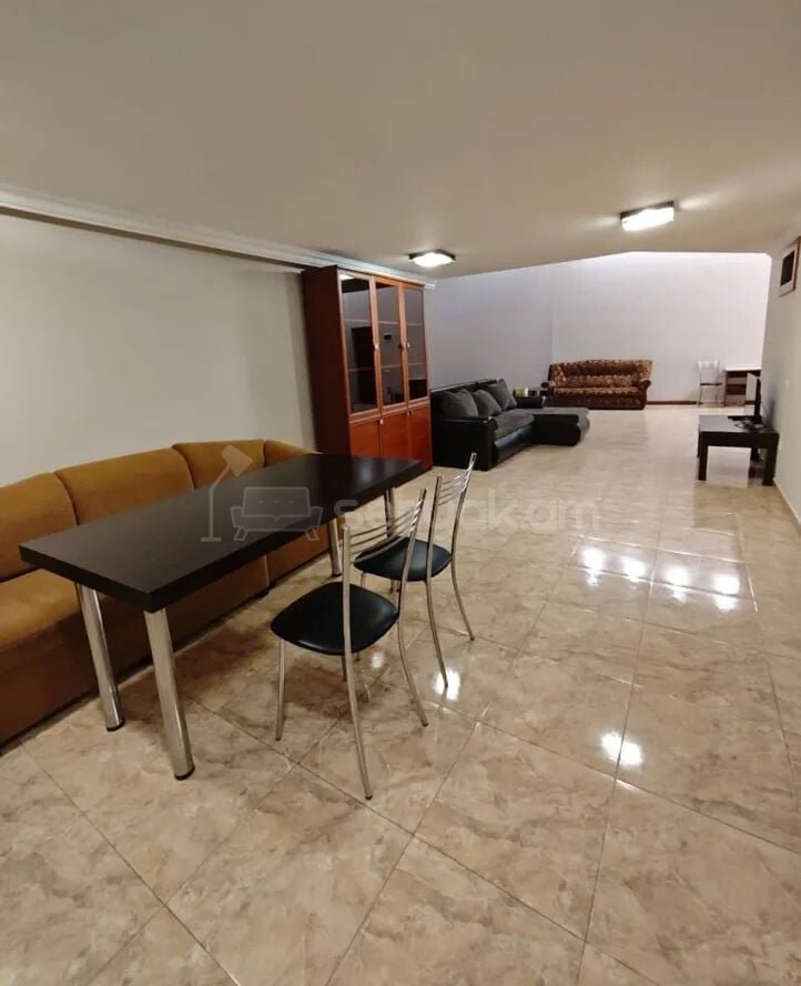 4 Սենյականոց Բնակարան, 102քմ, 3/5 հարկ, Կապիտալ Վերանորոգված, Կահավորված