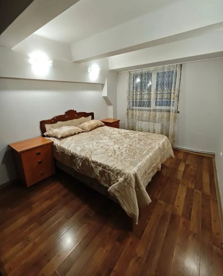 4 Սենյականոց Բնակարան, 102քմ, 3/5 հարկ, Կապիտալ Վերանորոգված, Կահավորված