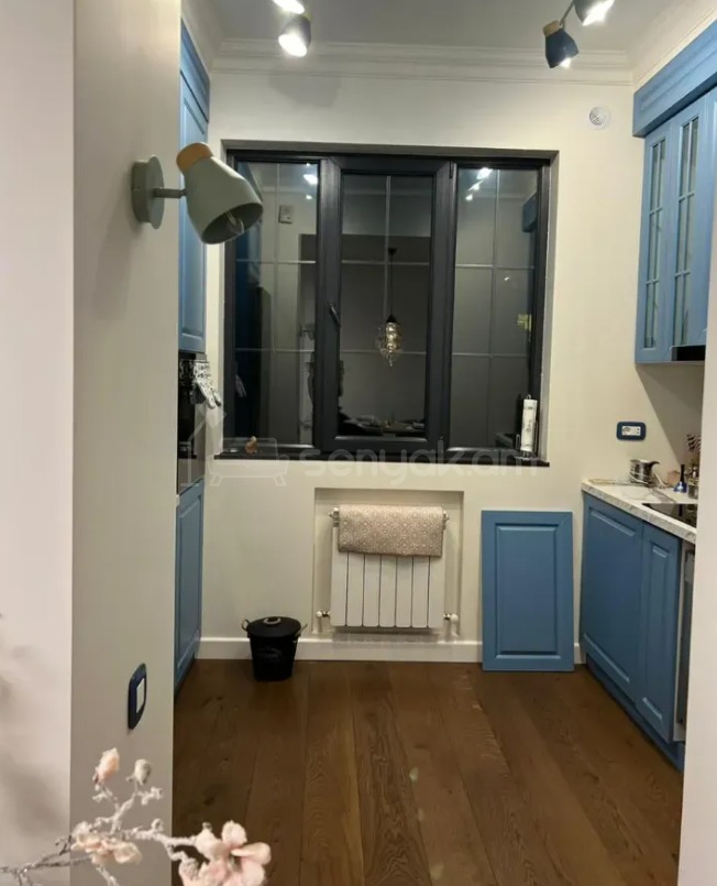 2 Սենյականոց Բնակարան Քարե Շենքում, 61քմ, 4/5 հարկ, Դիզայներական Վերանորոգված